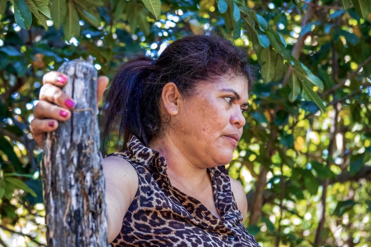 Ethel Verónica Corea es una dirigente pionera en la comunidad de Zacate Grande, antes se dedicaba a la pesca y recolección de moluscos. Zacate Grande, Valle, 11 de diciembre de 2021.