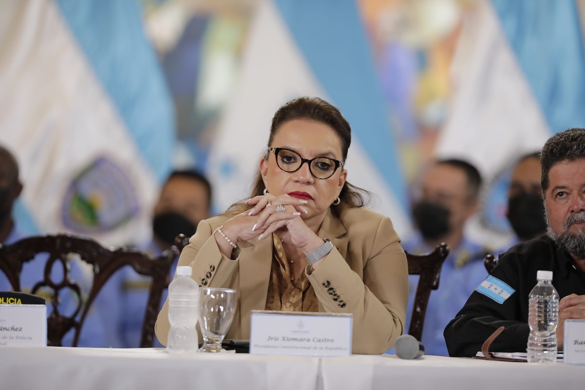 Estados de excepción Xiomara Castro emula a Nayib Bukele al anunciar estados de excepción Plan Integral para el Tratamiento de la Extorsión y Delitos Conexos Plan de Control Territorial pandillas en Honduras 2022 PMOP