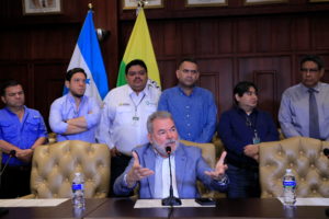 pollo contraras pollito contretas 2023 alcalde de SPS San Pedro Sula