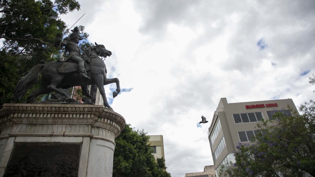 Estatua de Francisco Morazán en el Parque Central. Tegucigalpa, mayo de 2024. Foto CC / Fernando Destephen.