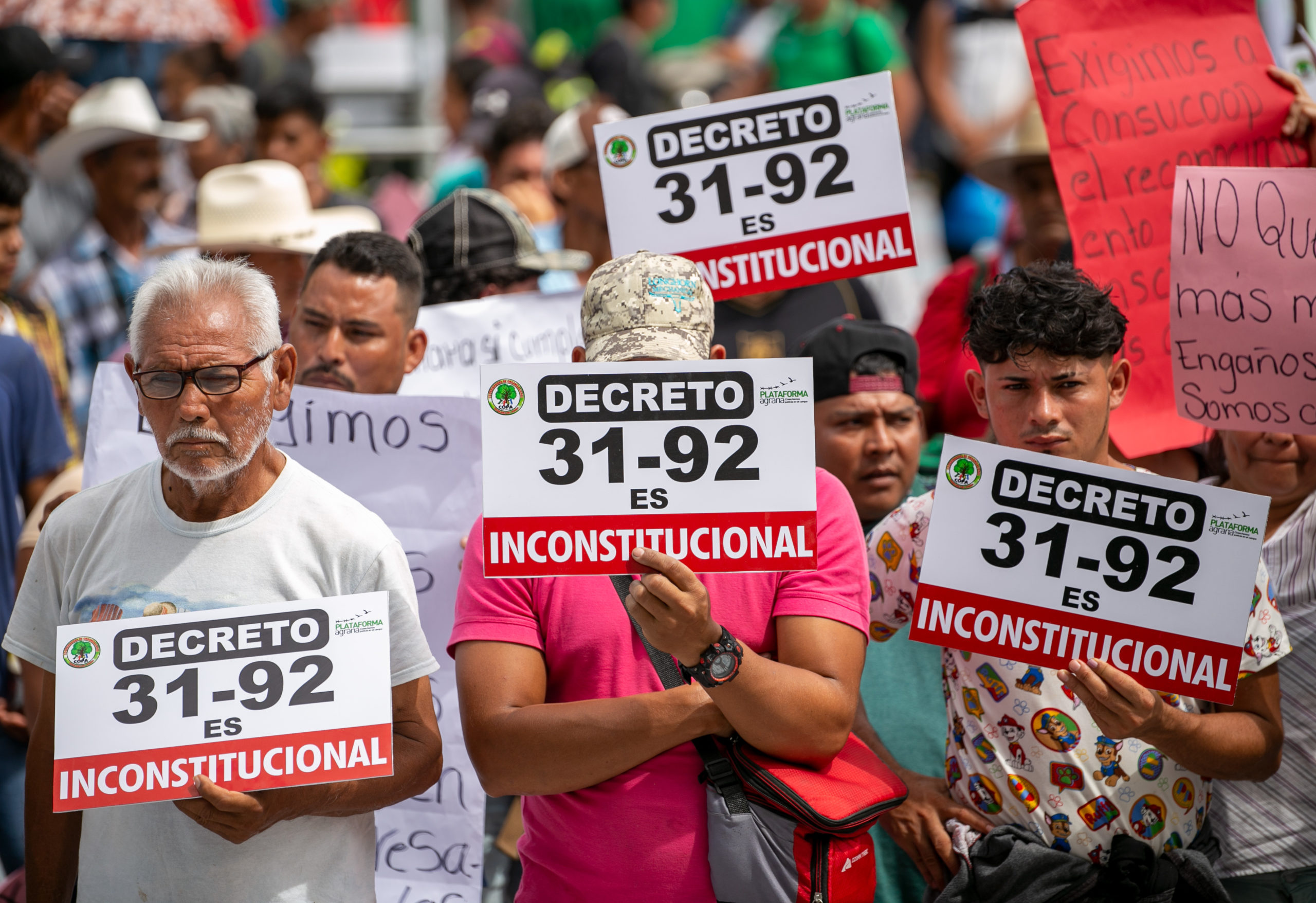 Entre las demandas de los campesinos está la derogación del artículo 93-2021, que criminaliza la protesta social, así como y la revocación del decreto 31-92 de la Ley de la Modernización del Sector Agrícola. Tegucigalpa, septiembre de 2024. Foto CC / Fernando Destephen.