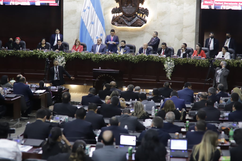 Sesión del 25 de enero de 2023 en el Congreso Nacional, día de la elección de los magistrados de la Nueva Corte Suprema de Justicia de Honduras. Foto: Archivo CC.