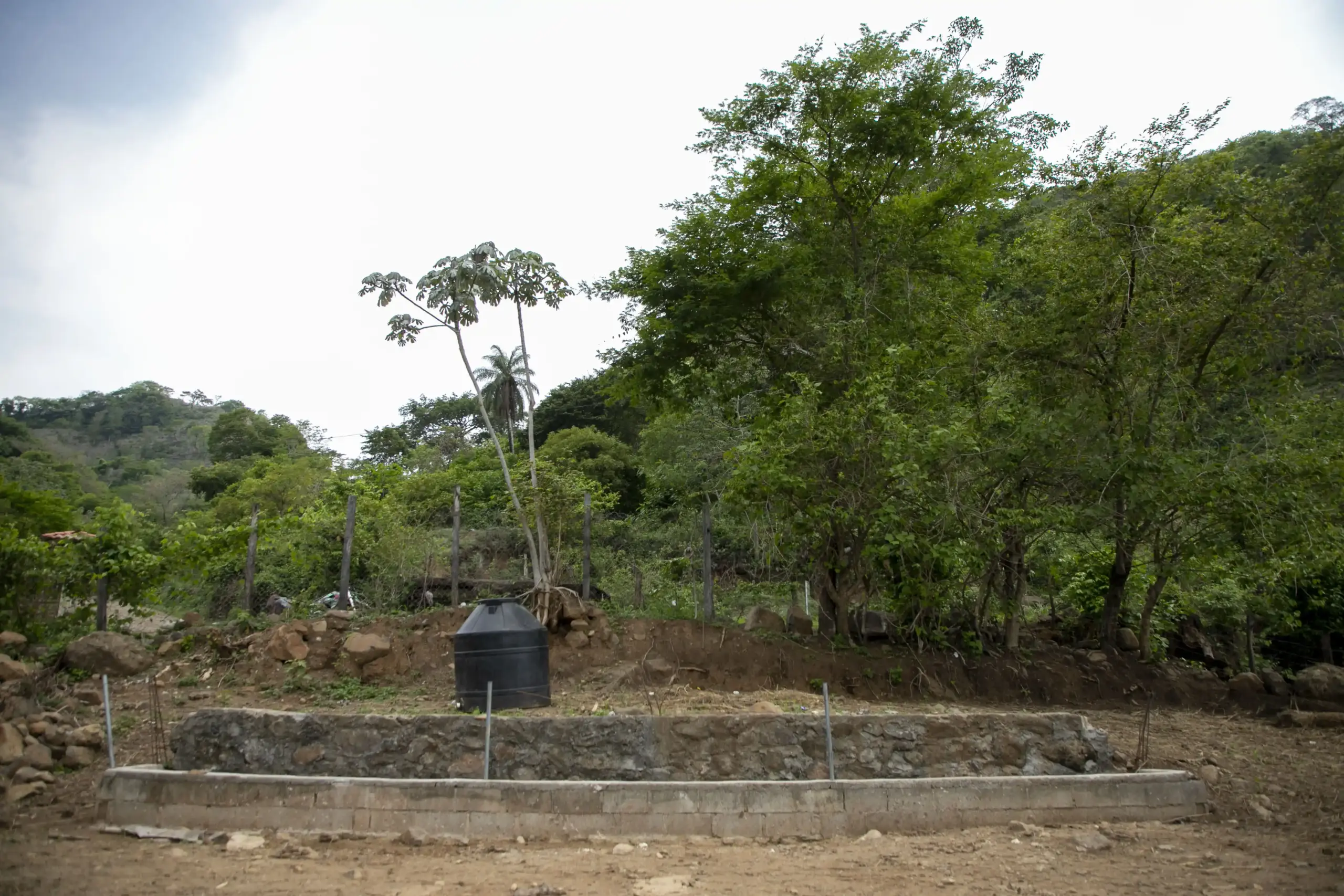 Comunidad La Orilla en el lado de Honduras - Contra Corriente