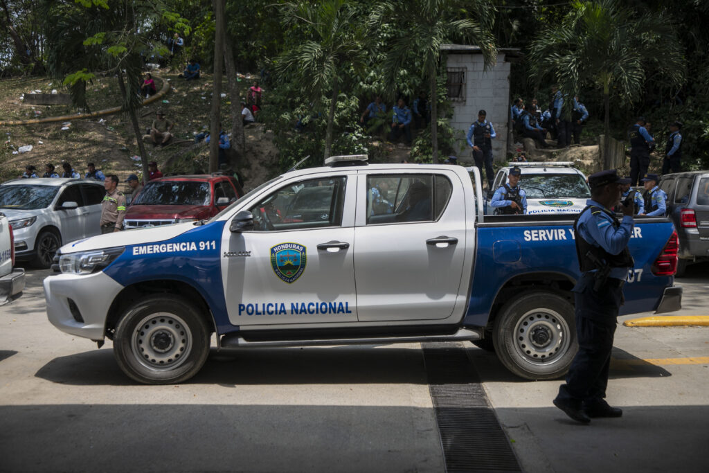 Policía Nacional Inversiones Koriun Choloma 2025 - Contra Corriente