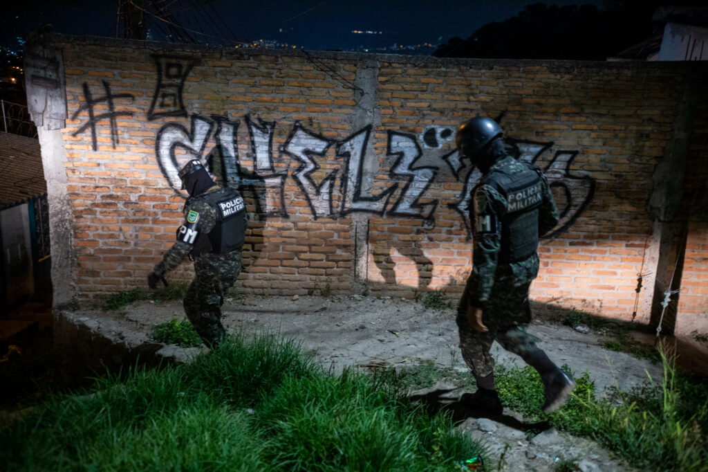 2023-05-22OperativoPMOP-EstadodeExcepciónVillaNueva11 - Contra Corriente