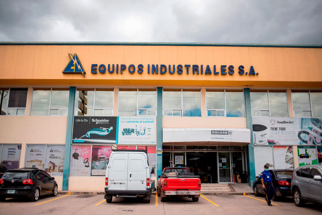 equipos-industriales-fauzi-rishmawi-pandora-papers1 - Contra Corriente